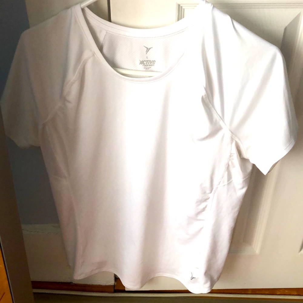Old Navy white Active Tee